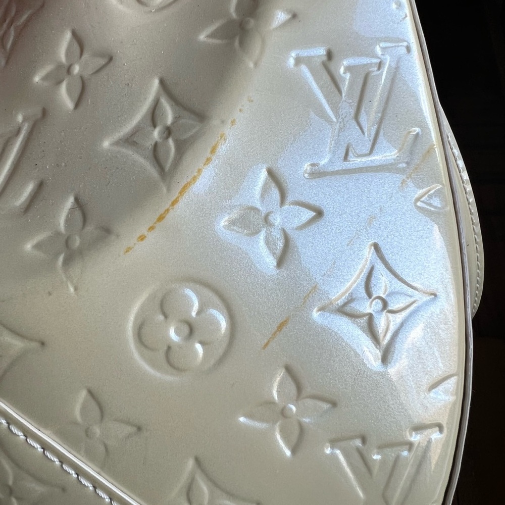 Louis Vuitton Vernis Sherwood Purse - Picture 9 of 15